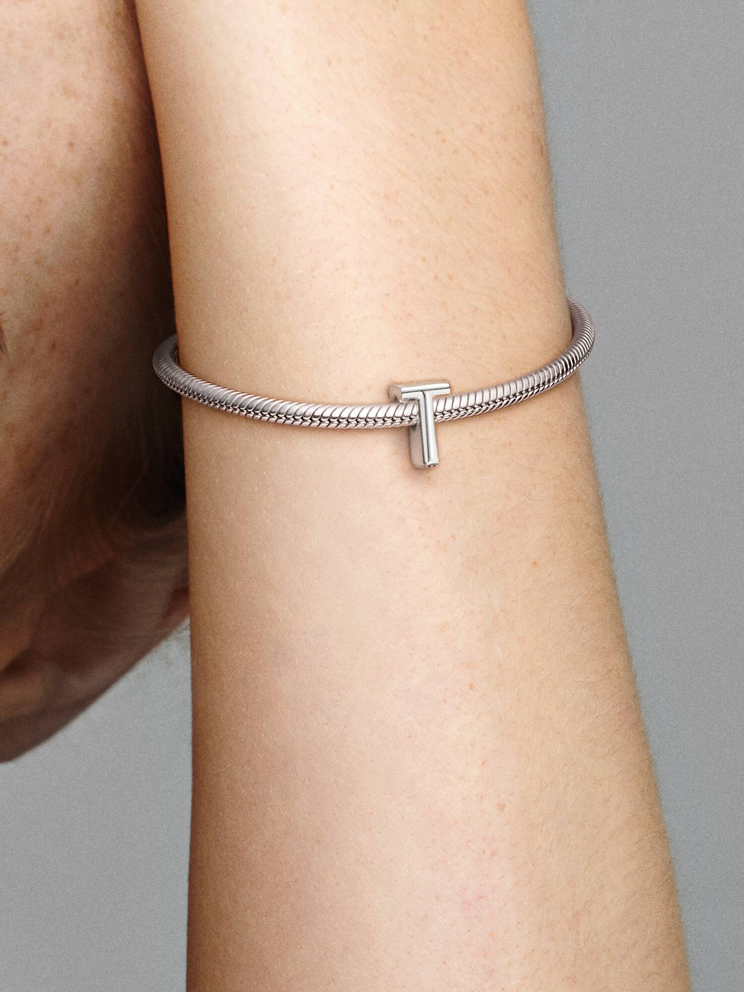Charm del alfabeto letra T