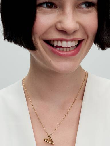 Collar Corazón Forma Orgánica Oro