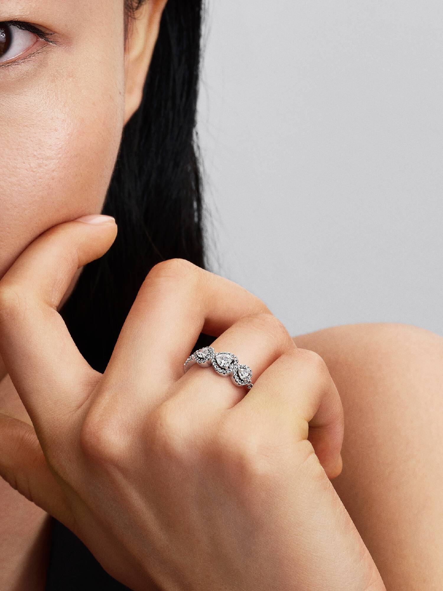 Anillo de la trilogía Corazón con halo