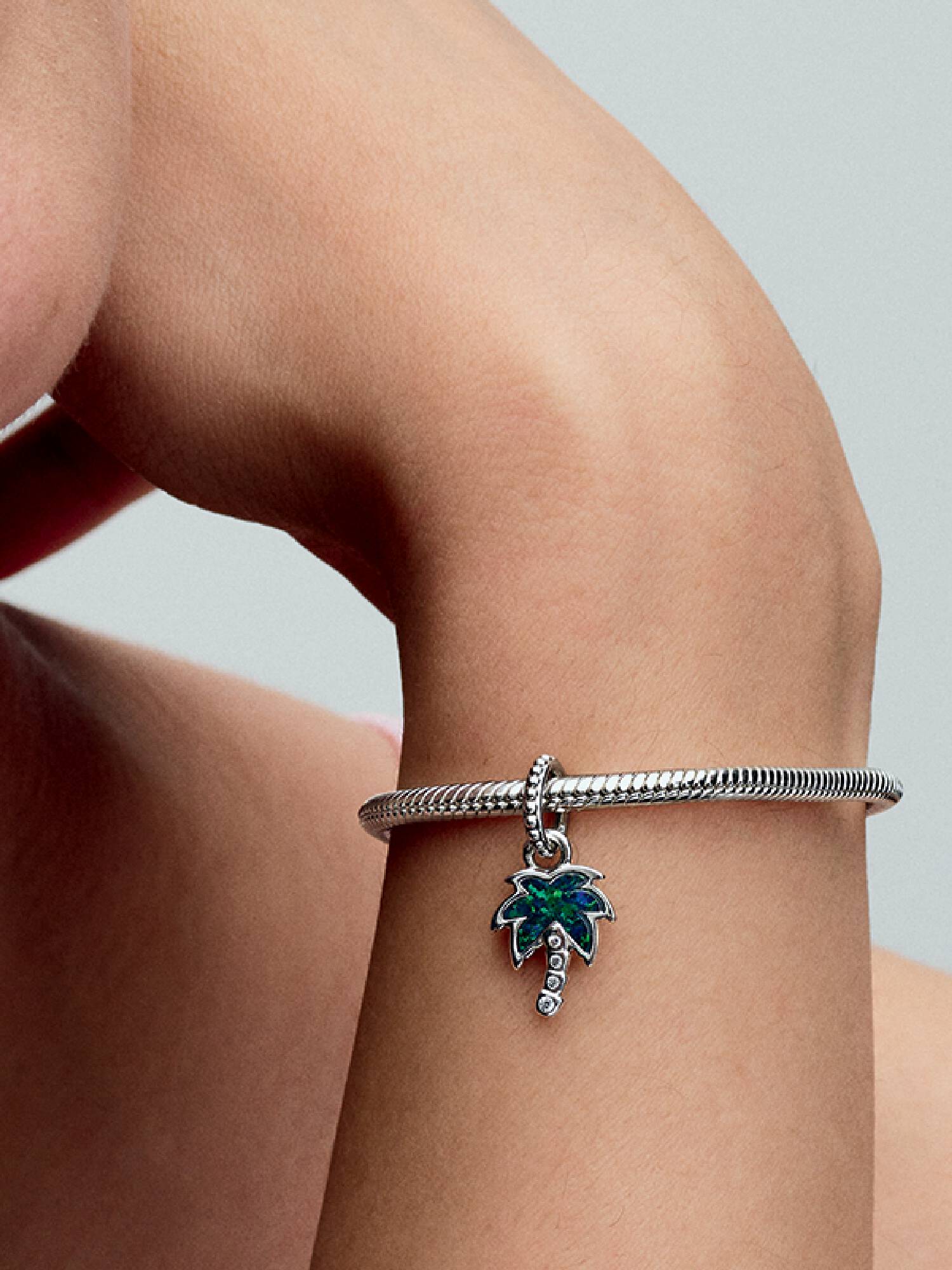 Charm Colgante Palmera Verde Opalescente Talla única