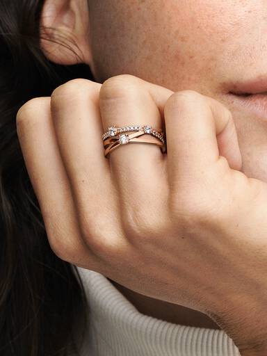 Anillo Banda triple resplandeciente