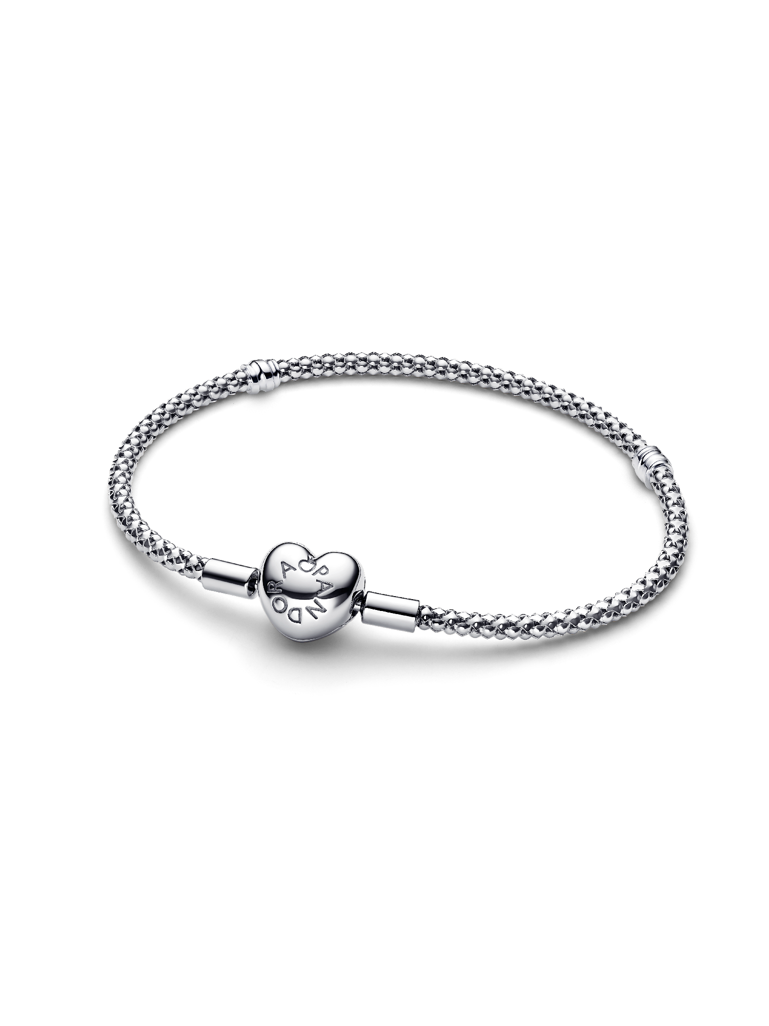 Brazalete de Cadena de Tachuelas con Cierre de Corazón