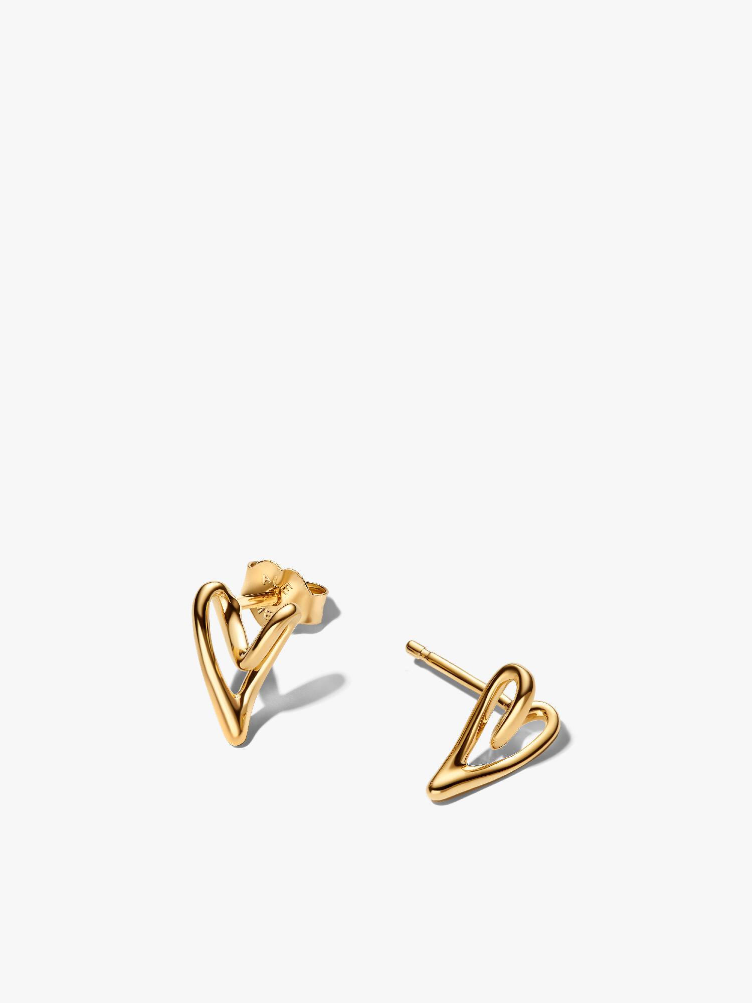 Aros de botón con forma orgánica de corazón