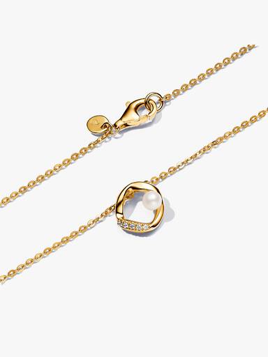 Collar Círculo Forma Orgánica en Pavé y Perla Cultivada de Agua Dulce Oro