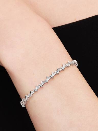 Pulsera de tenis triángulo brillante
