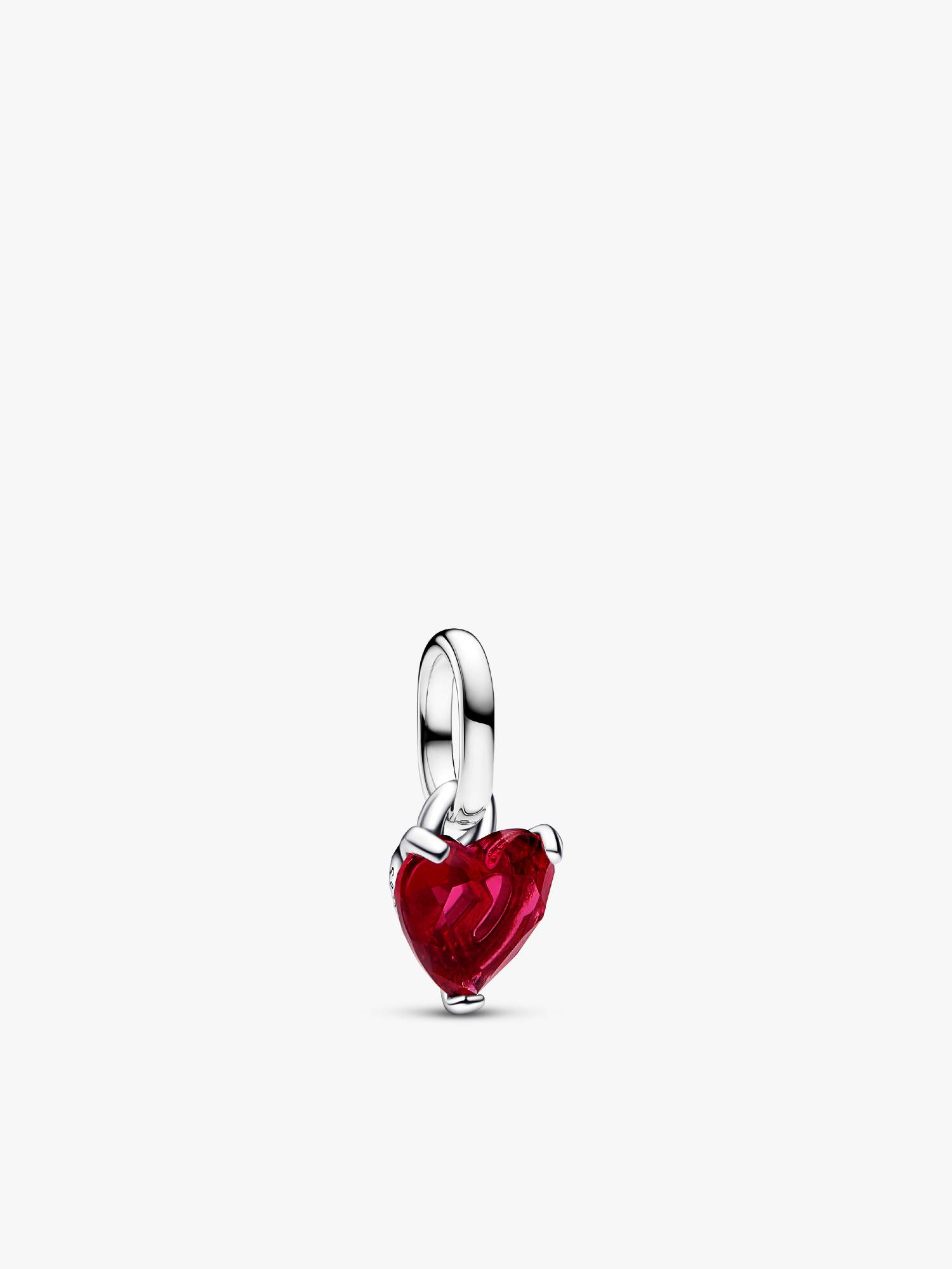 Charm colgante mini corazón roto