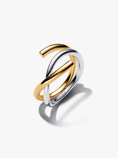 Anillo doble de dos tonos con forma orgánica