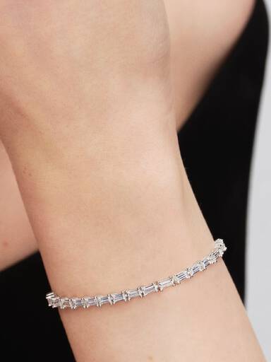 Brazalete de tenis baguette brillante