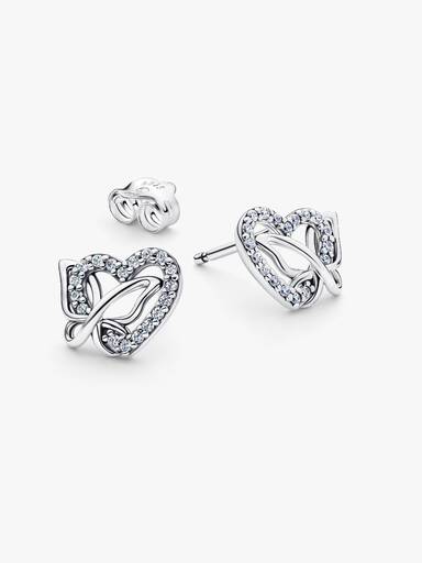 Aros de botón Corazón entrelazado y mariposa
