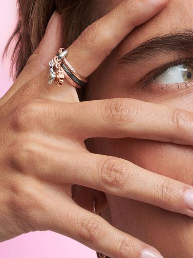 Anillo Pandora ME