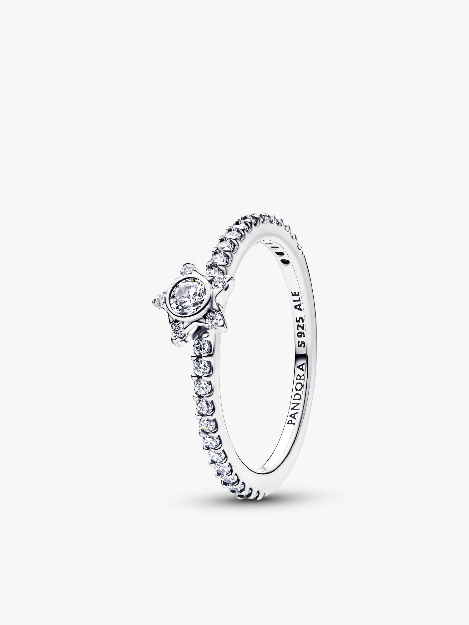 Anillo Pavé Estrella Brillante