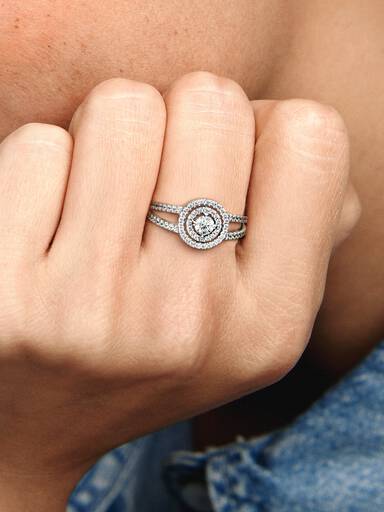 Anillo Halo Doble Resplandeciente 48