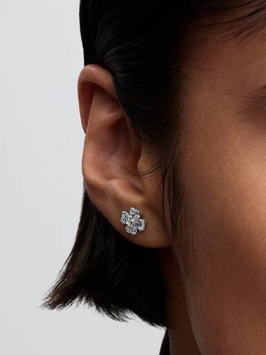 Aros de botón trebol de la suerte brillante