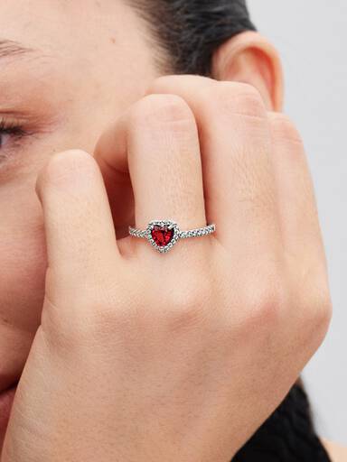 Anillo Corazón elevado rojo Pandora Plata Esterlina