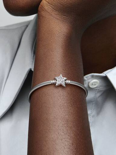 Brazalete Pandora Moments Cadena De Serpiente Cierre Estrella Asimétrica 16 cm