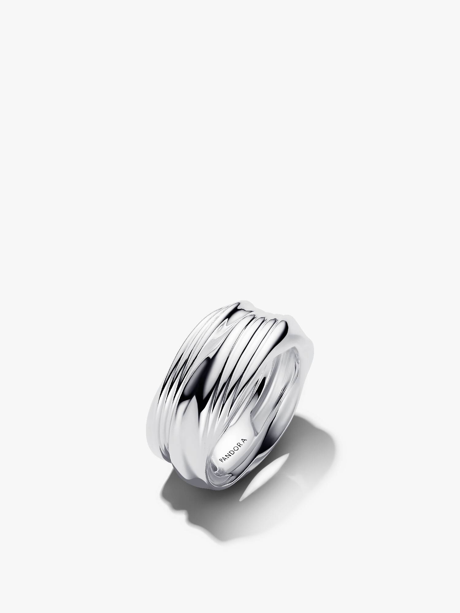 Anillo doble retorcido