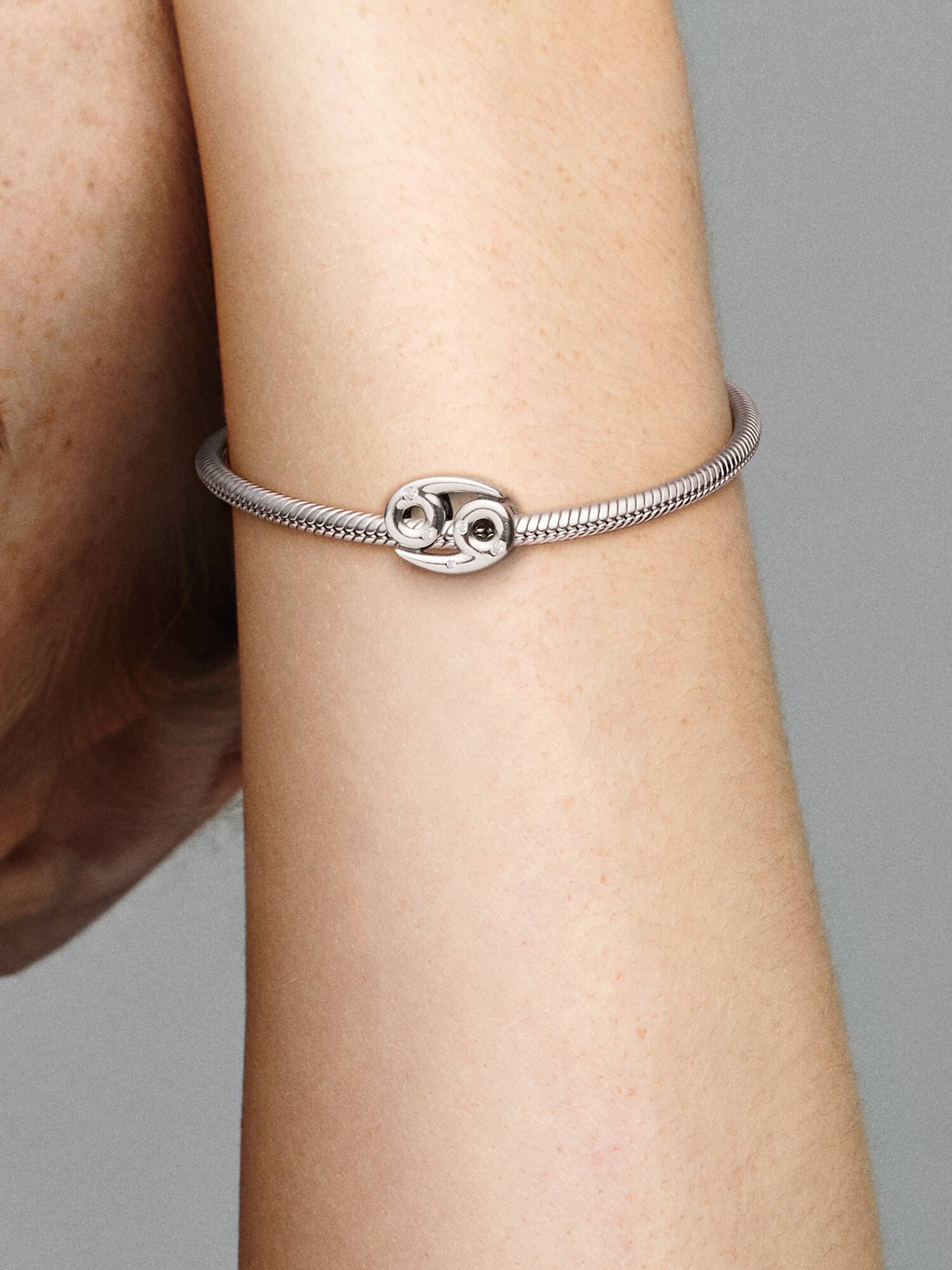Charm del zodíaco Cáncer resplandeciente Talla única