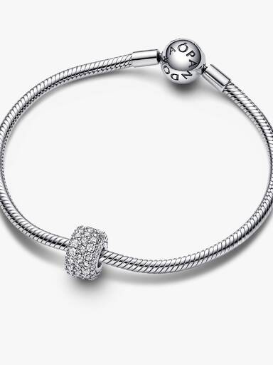 Charm Triple Fila de Brillante Pavé Plata