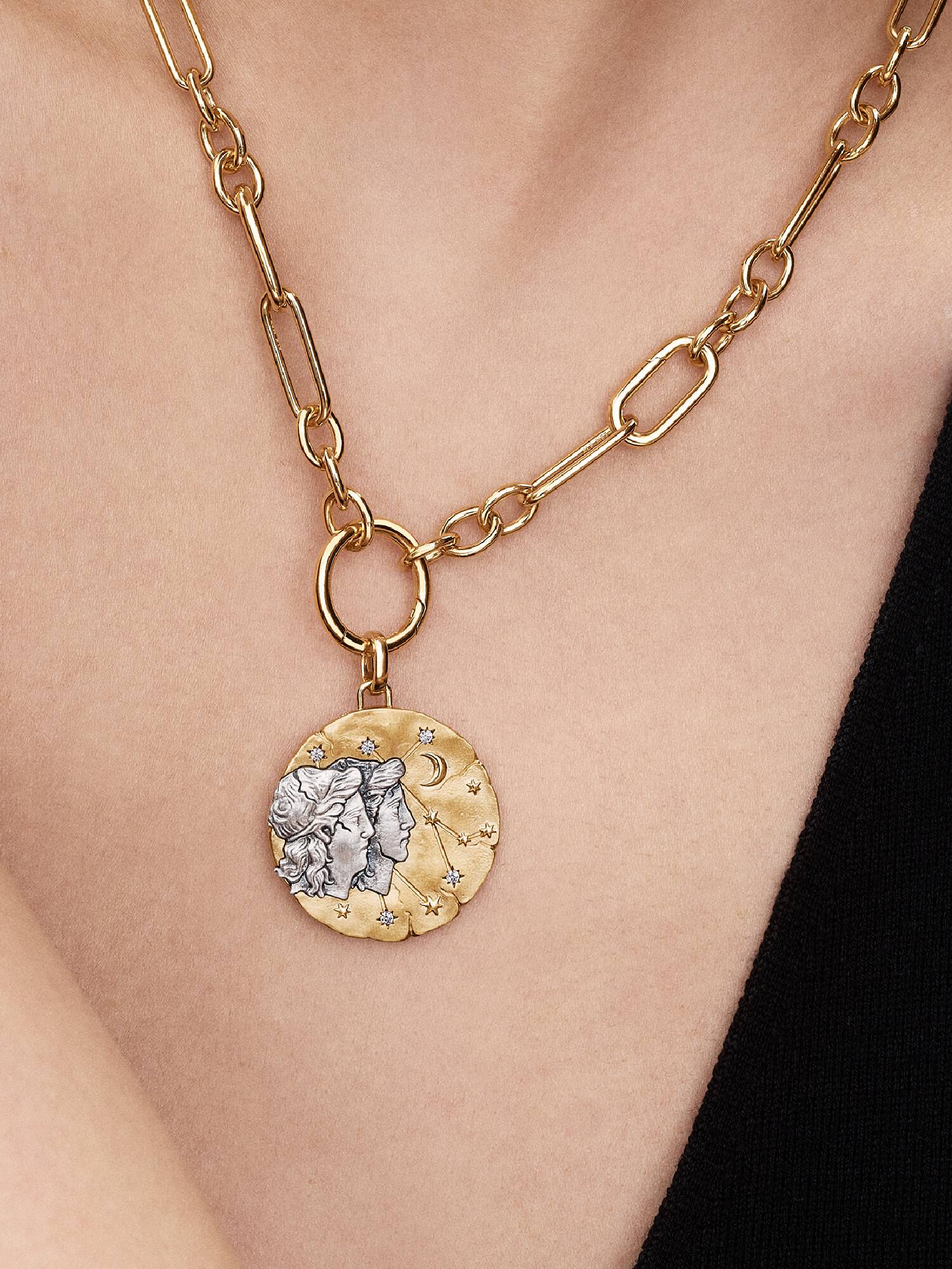 Charm Medallón grande del signo del zodíaco Géminis
