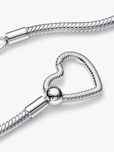 Collar de Cadena de Serpiente con Hebilla de Corazón