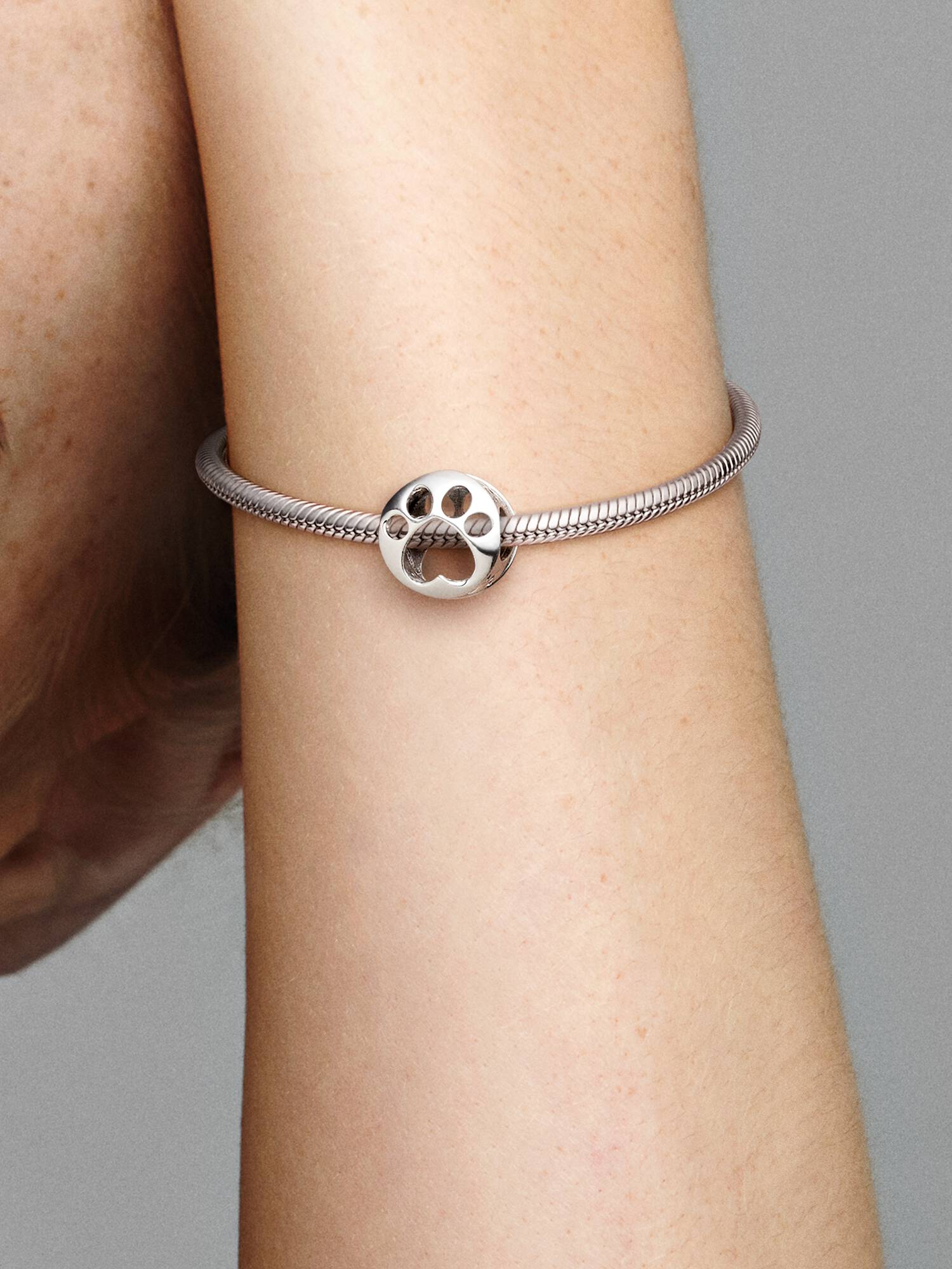 Charm Huella Openwork Talla única