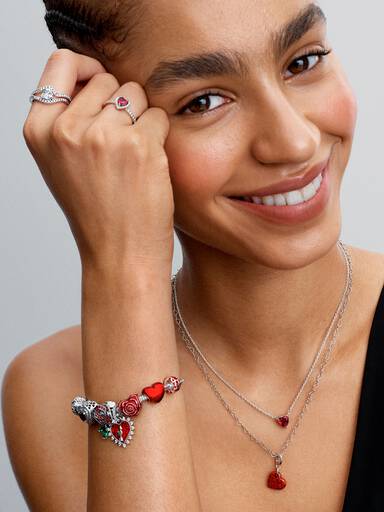 Charm Corazón Rojo