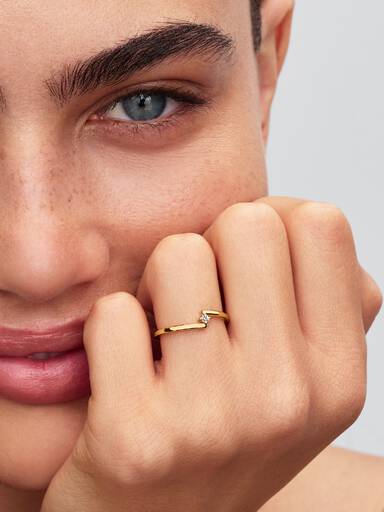 Anillo Solitario de banda abierta