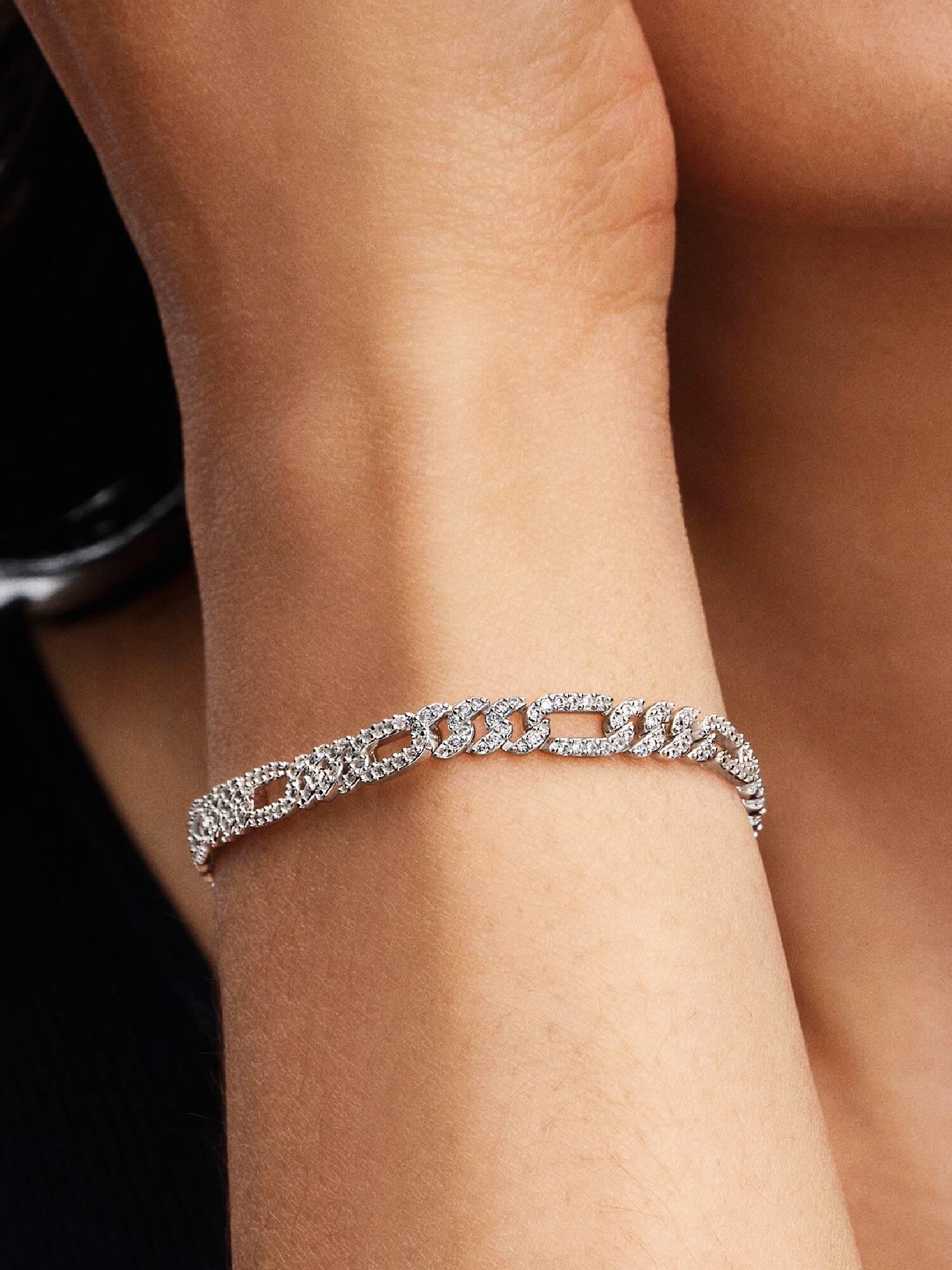 Brazalete de Cadena Cubana oval