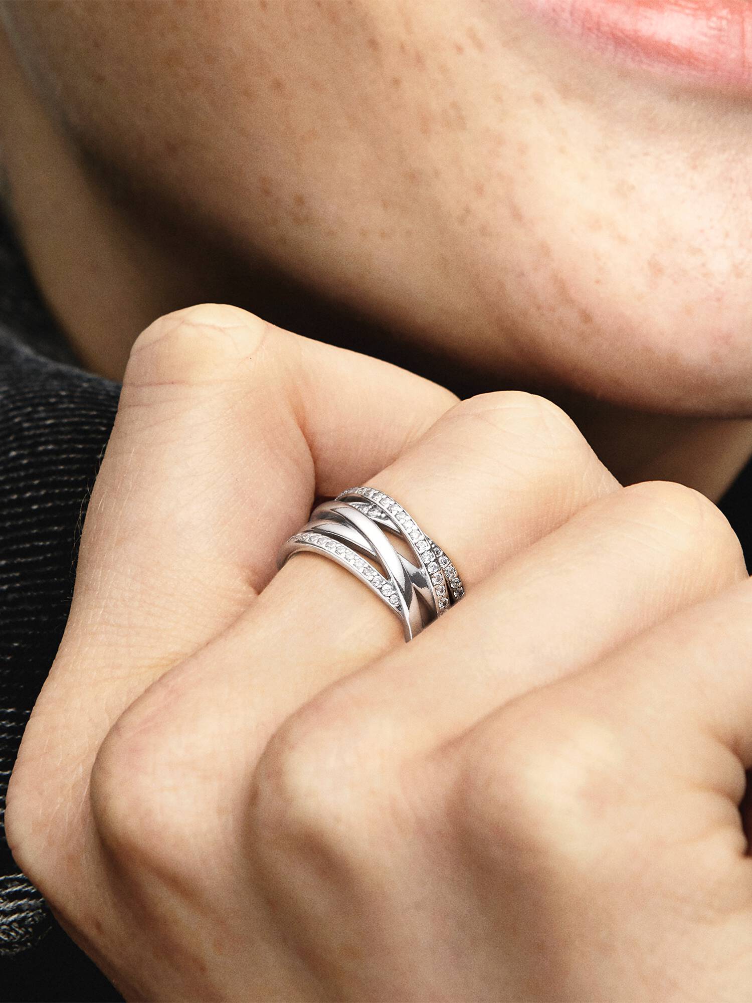 Anillo Entrelazado esterlina