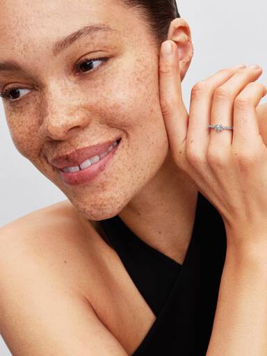 Anillo Pavé Estrella Brillante