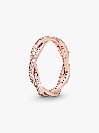 Anillo trenzado reluciente