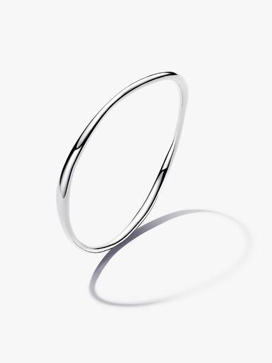 Brazalete Rígido Forma Orgánica Plateado 17 cm