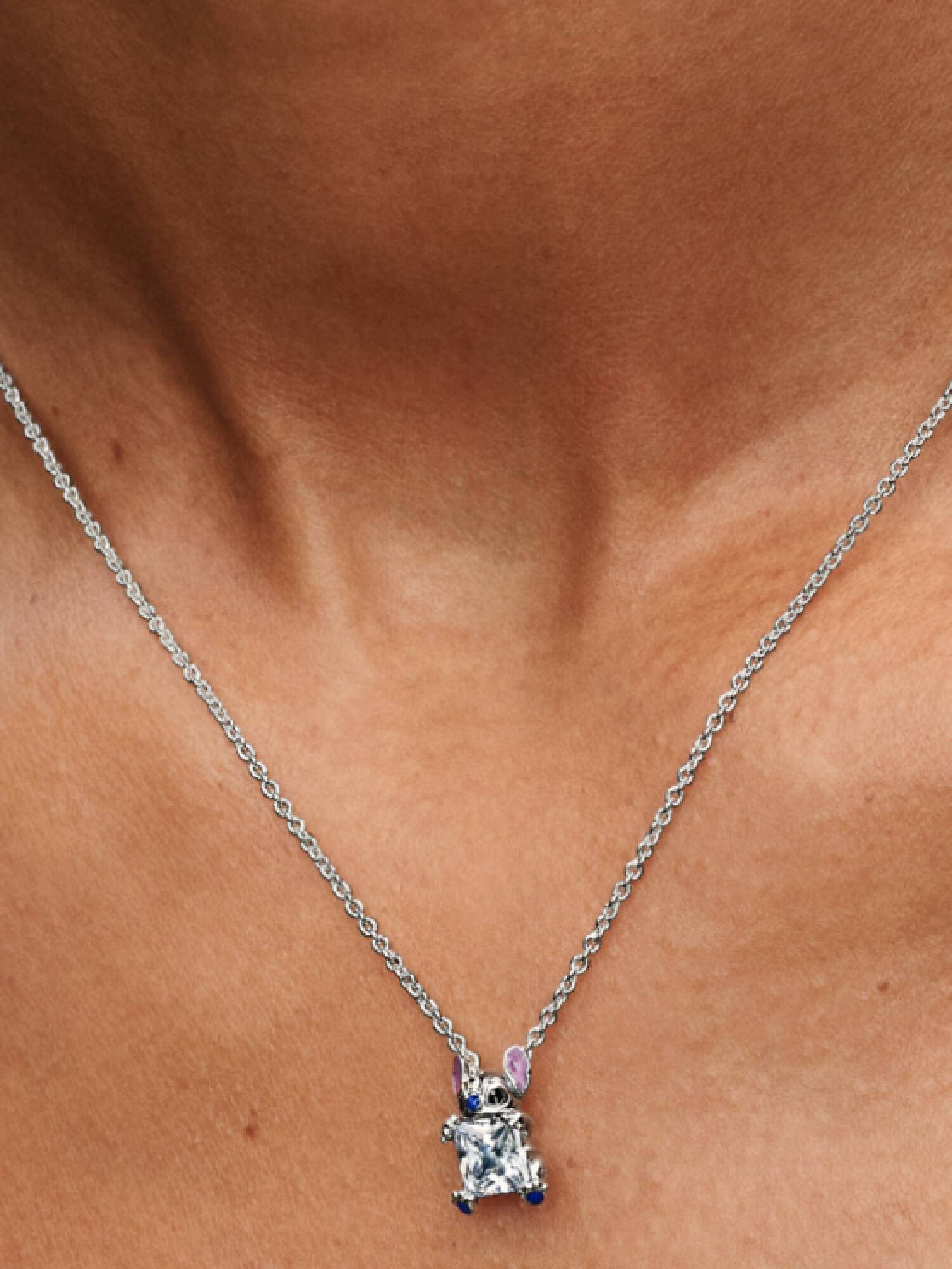 Collar estilo collier Stitch de Disney