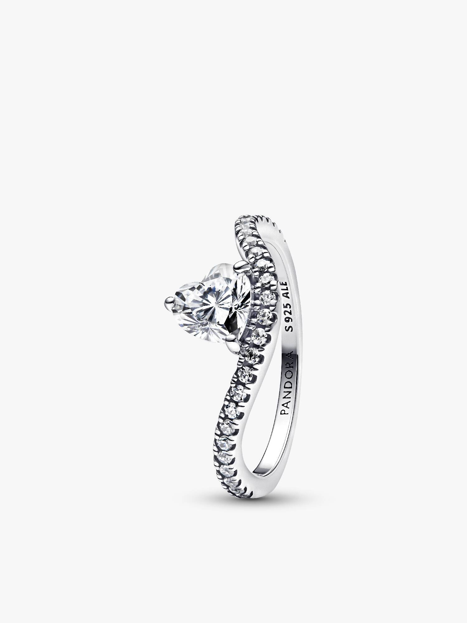 Anillo Corazón Ondulado en Pavé