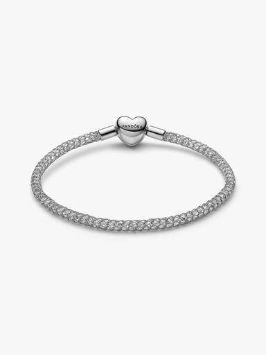 Pulsera de malla brillante con broche de corazón