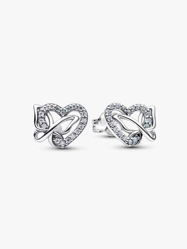 Aros de botón Corazón entrelazado y mariposa