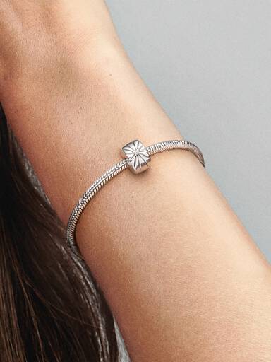 Charm Sujetador Rayo de sol resplandeciente