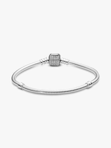 Brazalete Pandora Moments cadena de serpiente con broche de pavé centelleante 16 cm