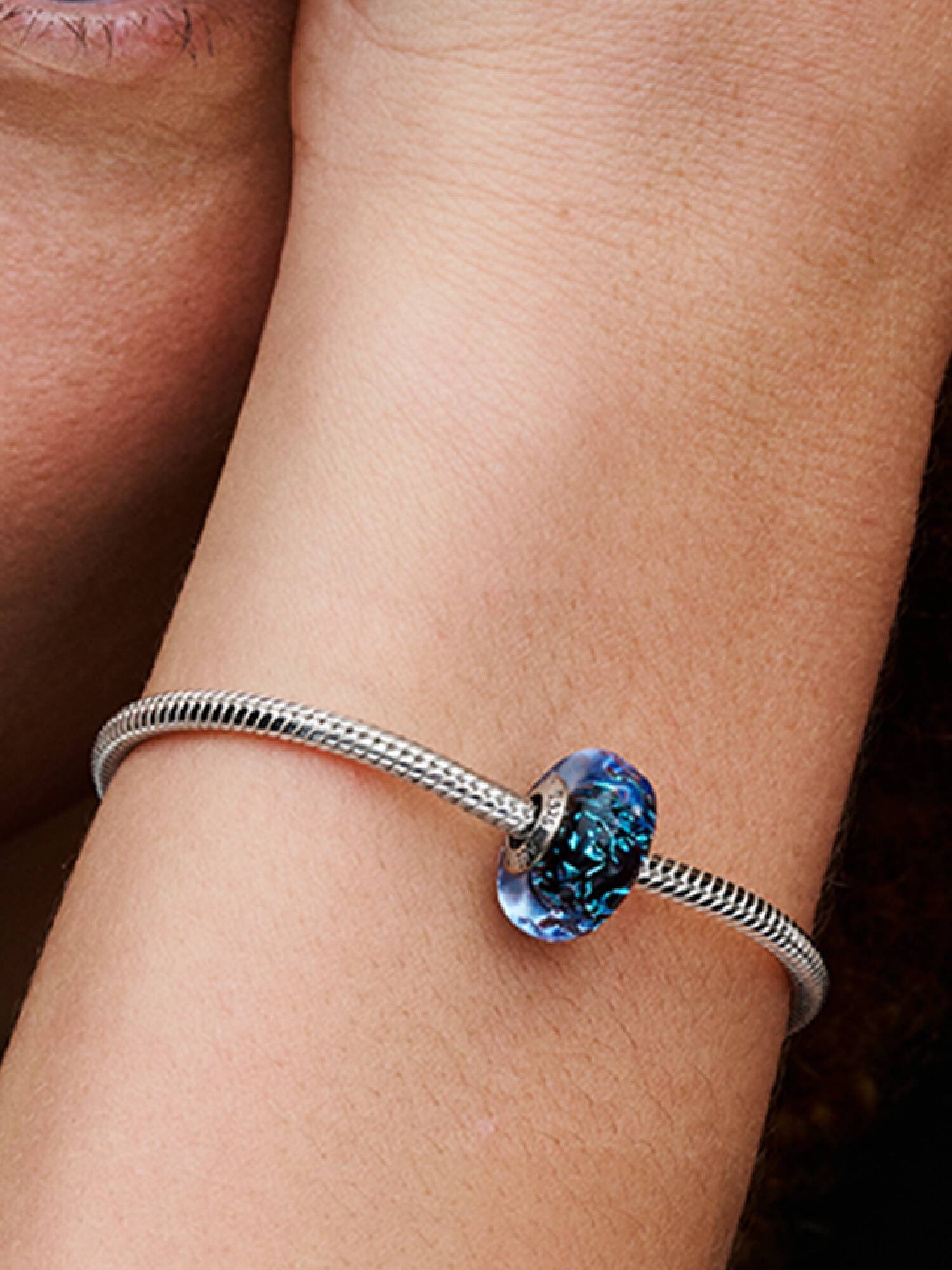 Charm Océano Ondulante De Cristal Murano Azul Oscuro