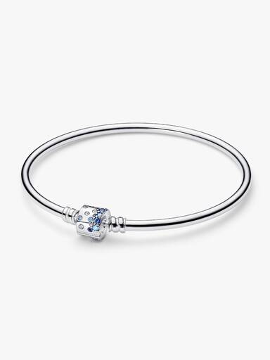 Brazalete de Plata Esterlina con Circonita Cúbica Azul Transparente y Elegante y Cristal Azul Estelar