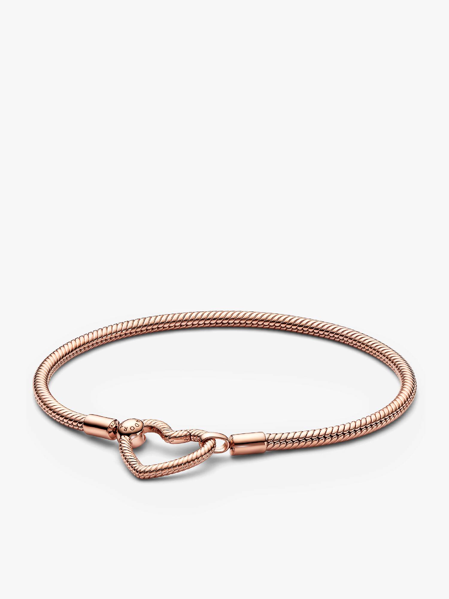 Brazalete cadena de serpiente con broche de corazón bañado en oro rosa de 14k