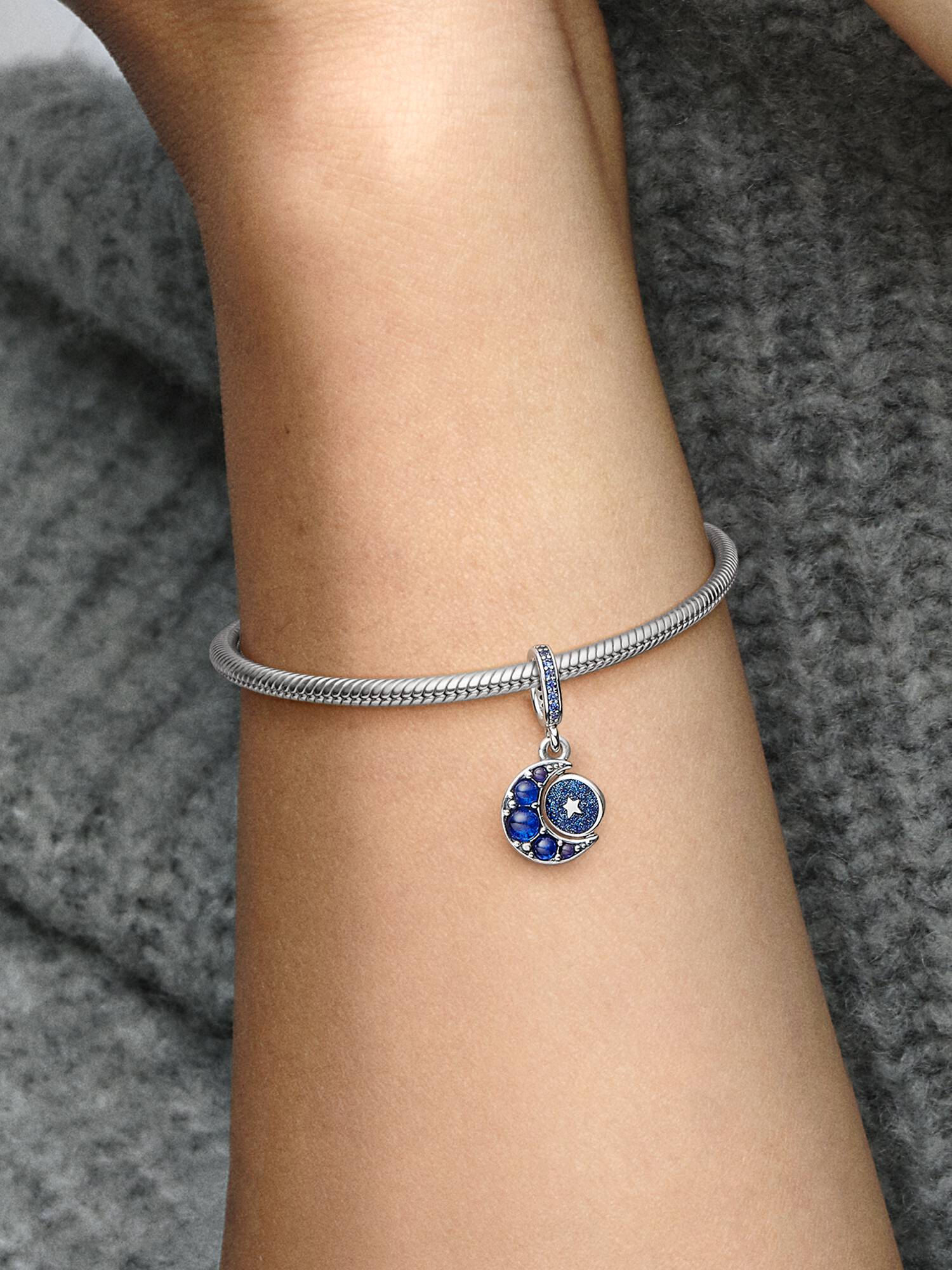 Charm Colgante Giratorio Luna Brillante Talla única