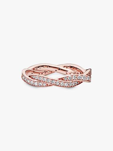 Anillo trenzado reluciente