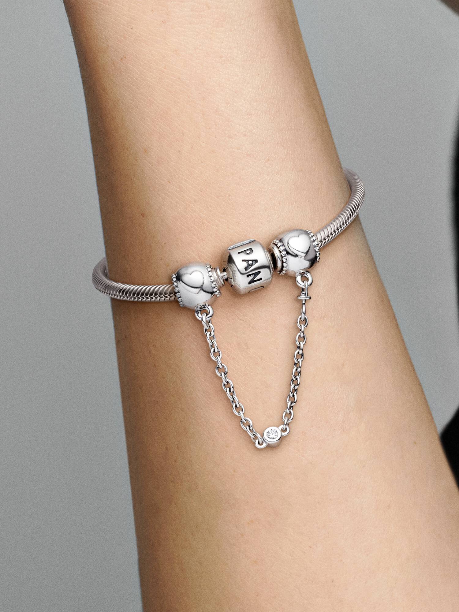 Cadena de Seguridad en plata de ley Corazones Ocultos