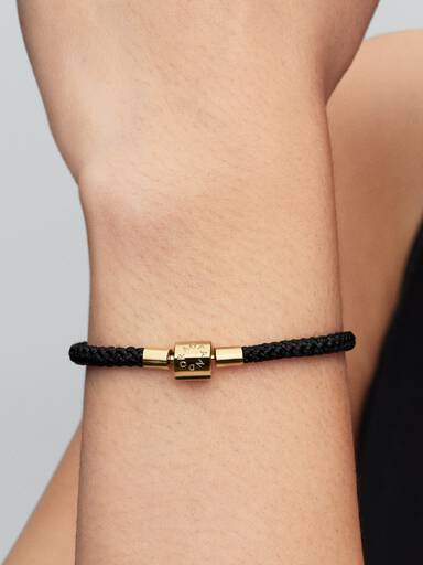 Brazalete de cordón negro brillante