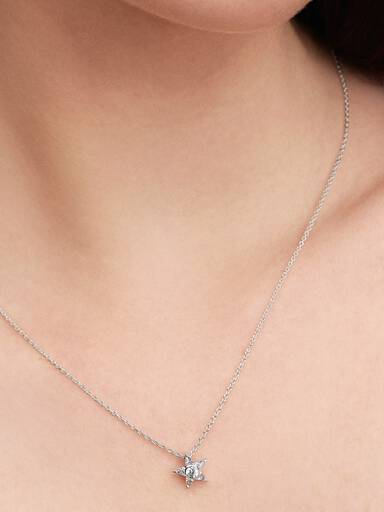 Collar con Colgante Estrella Brillante