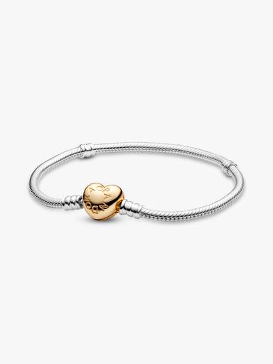 Silver bracelet with heart-shaped PANDORA Shine clasp