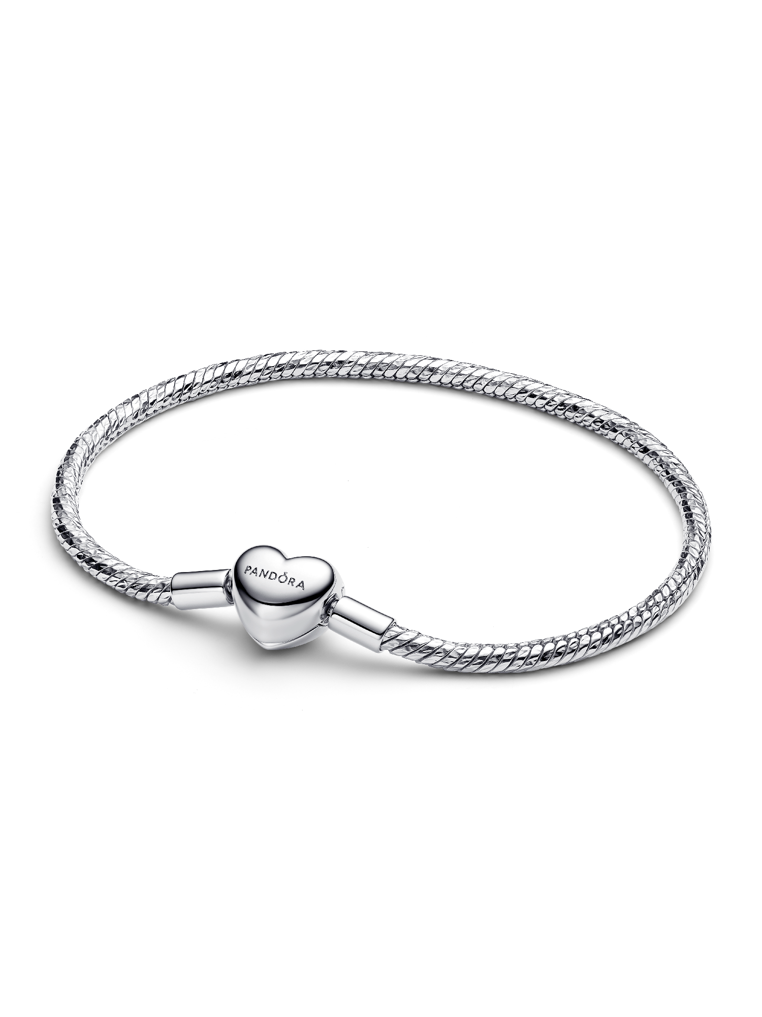 Brazalete de cadena de serpiente con broche de corazón