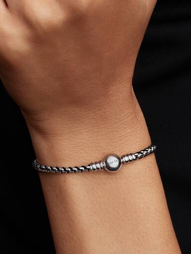 Brazalete de Cadena de Serpiente Cordón Negro