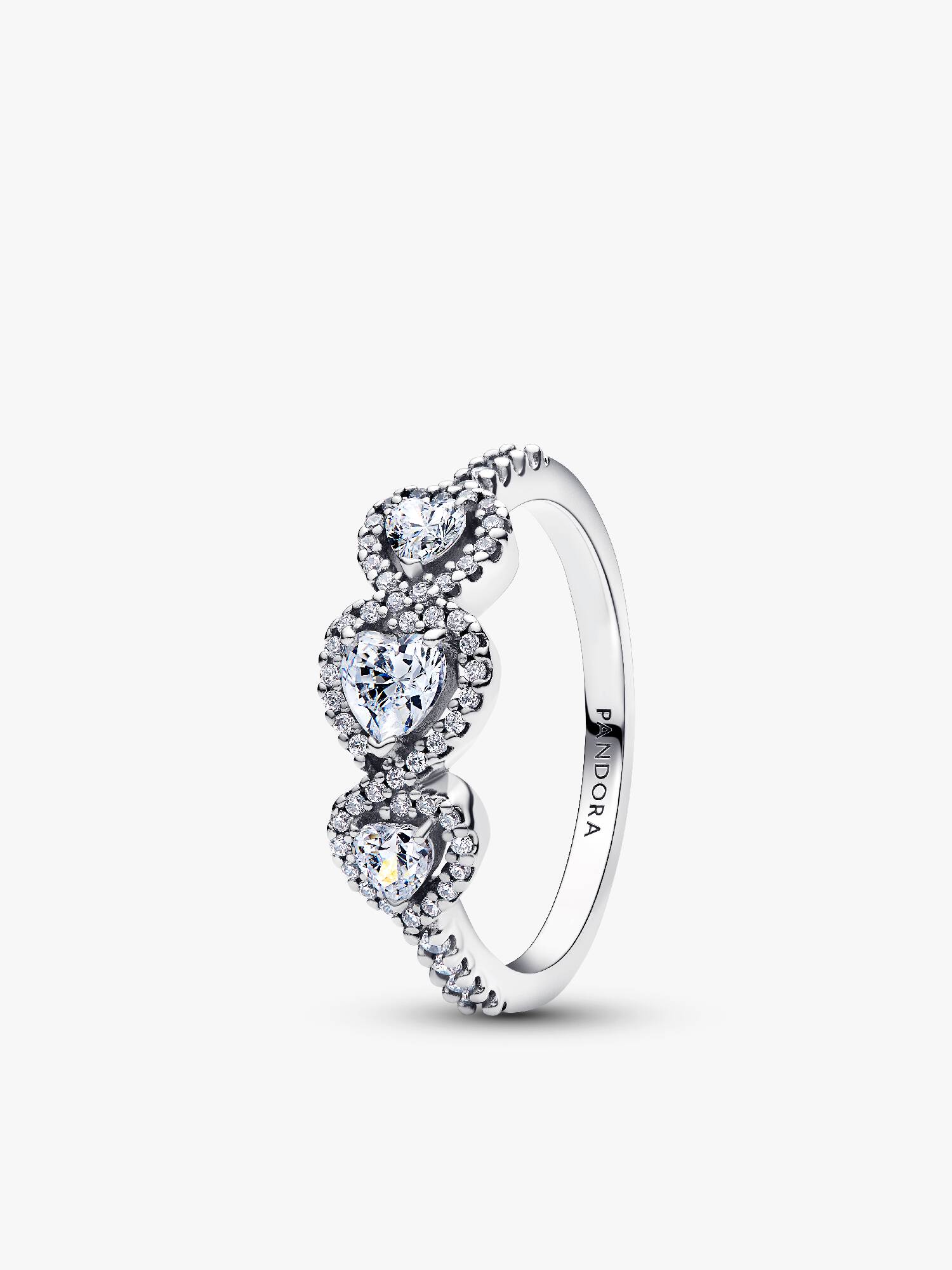 Anillo de la trilogía Corazón con halo